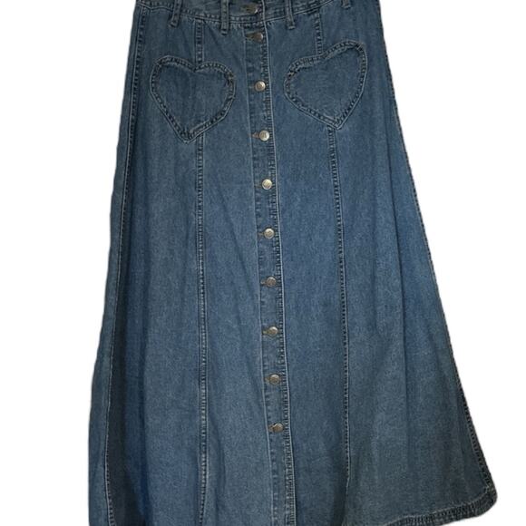 Nada Nuff Denim Button-Front Skirt with Heart Pockets - Picture 1 of 7